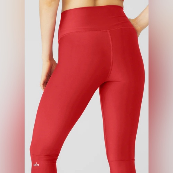 ALO Yoga Pants - ALO Yoga S 7/8 High-Waist Airlift Legging Bold Red Leggings like new condition